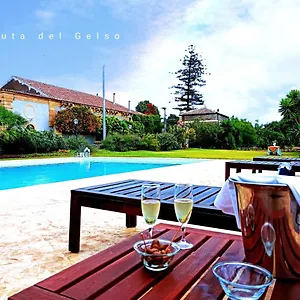 https://tenuta-del-gelso.catania-hotels.net